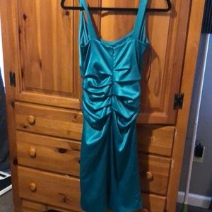 Green Suzi Chin by Maggy Boutique dress. Size 2